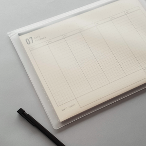 KaRiniTi - The Deluxe - 2023-2024 Calendar - Combo In this combo you'll find: > Weekly Calendar - Black / Gray cover > 07 Days Planner - Weekly Organizer > 31 Days Planner - Monthly Organizer > To Do List - Paper Block > Black Ruler > Black Pencil > Hexagon 0.35 Black Gel Pan - Black > 2 Black Clip