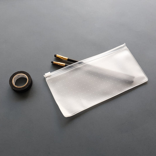 Transparent printed Zip Case - the magic pouch.  Perfect for storing and organizing all those items that always seem to find their way to the bottom of your bag!  Pens and pencils, makeup, jewelry, credit cards anything else you might need a stylish case for.  Made from Transparent EVA material (eco-friendly) with a plastic zipper.   Size small: 11 cm - 22cm / 4.5'' - 8.5''   *Items photographed with the Zip Case are not included.