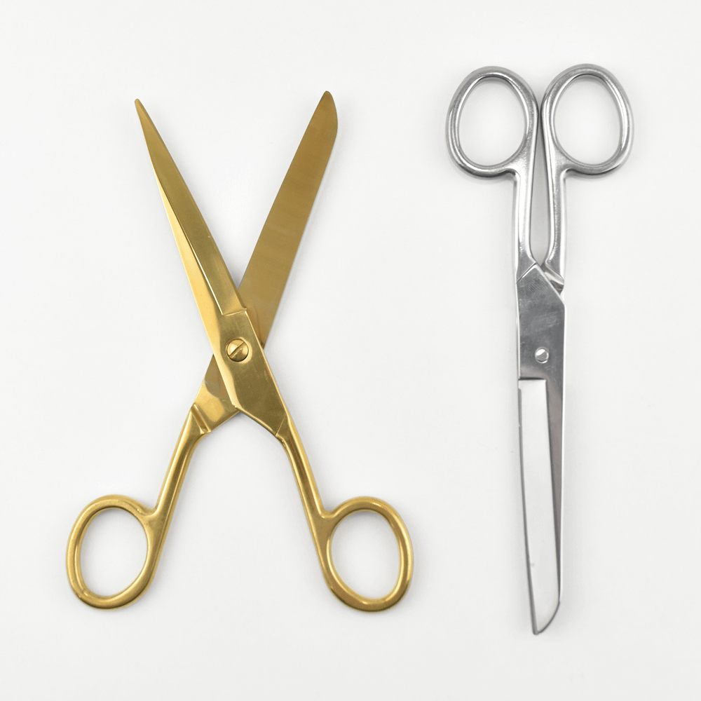 KaRniTi - Stainless Steel Scissors    ▲ Size: 18 cm   ▲ Weight: 96 gr.  ▲ Colors: Gold / Silver  ▲ Material: stainless steel