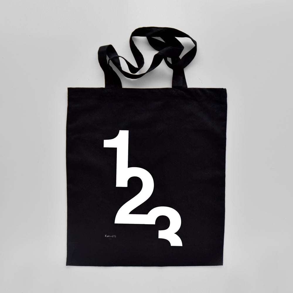 KaRiniTi - Tote Bag - 123 Design    Got a lot of Paper goods and find it hard to take it with you?  Here is the KaRiniTi's Tote Bag to help you carry that weight.  -  100% cotton   One size: 39 cm / 42 cm