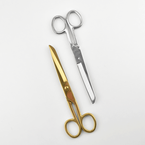 KaRniTi - Stainless Steel Scissors    ▲ Size: 18 cm   ▲ Weight: 96 gr.  ▲ Colors: Gold / Silver  ▲ Material: stainless steel
